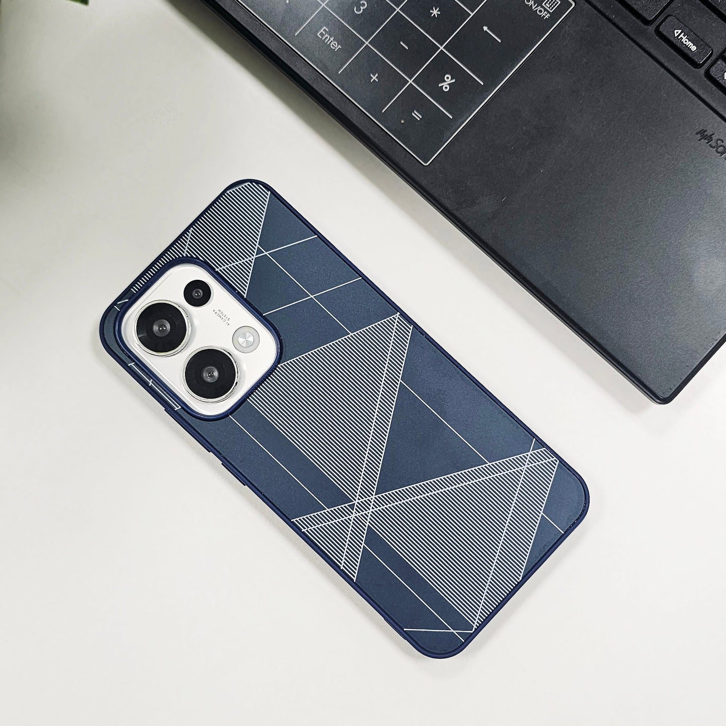 Oppo Reno13 5G Triangle Pattern Matte Back Shockproof Case